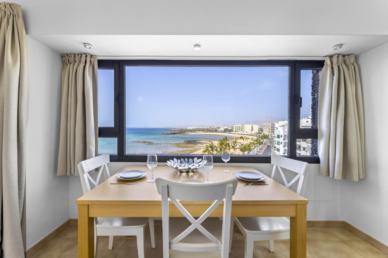 Apartamentos Arrecife Playa Bagian luar foto
